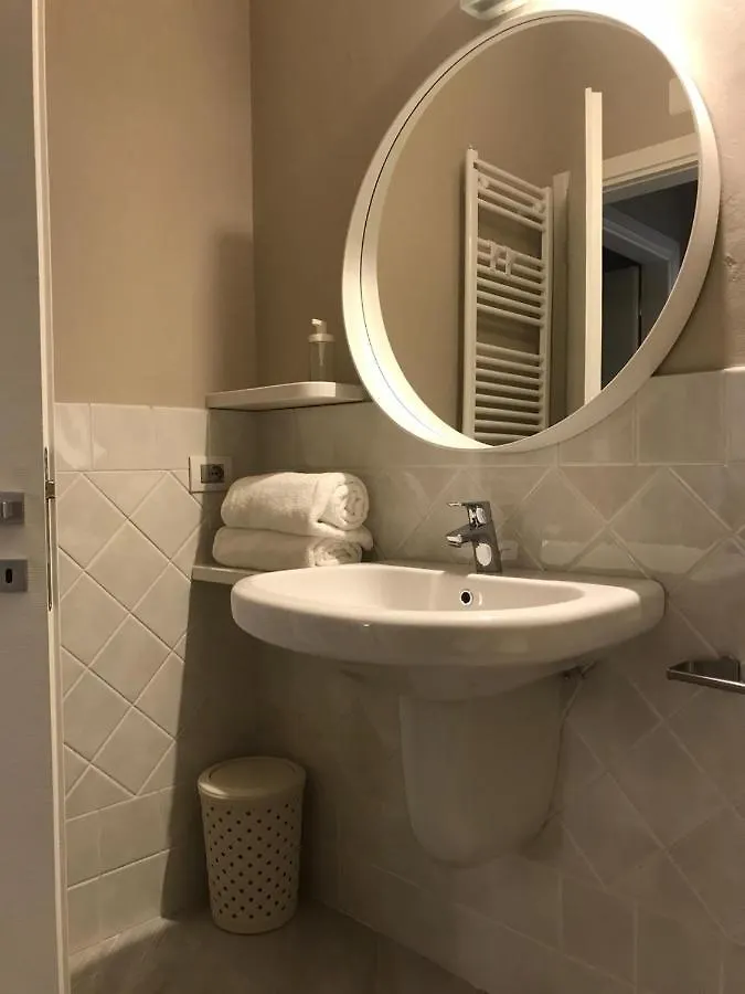 Agriturismo Cascina Carai 마로네 아파트