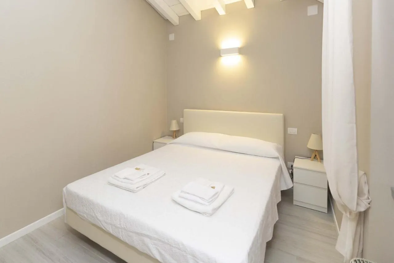Agriturismo Cascina Carai 마로네 아파트