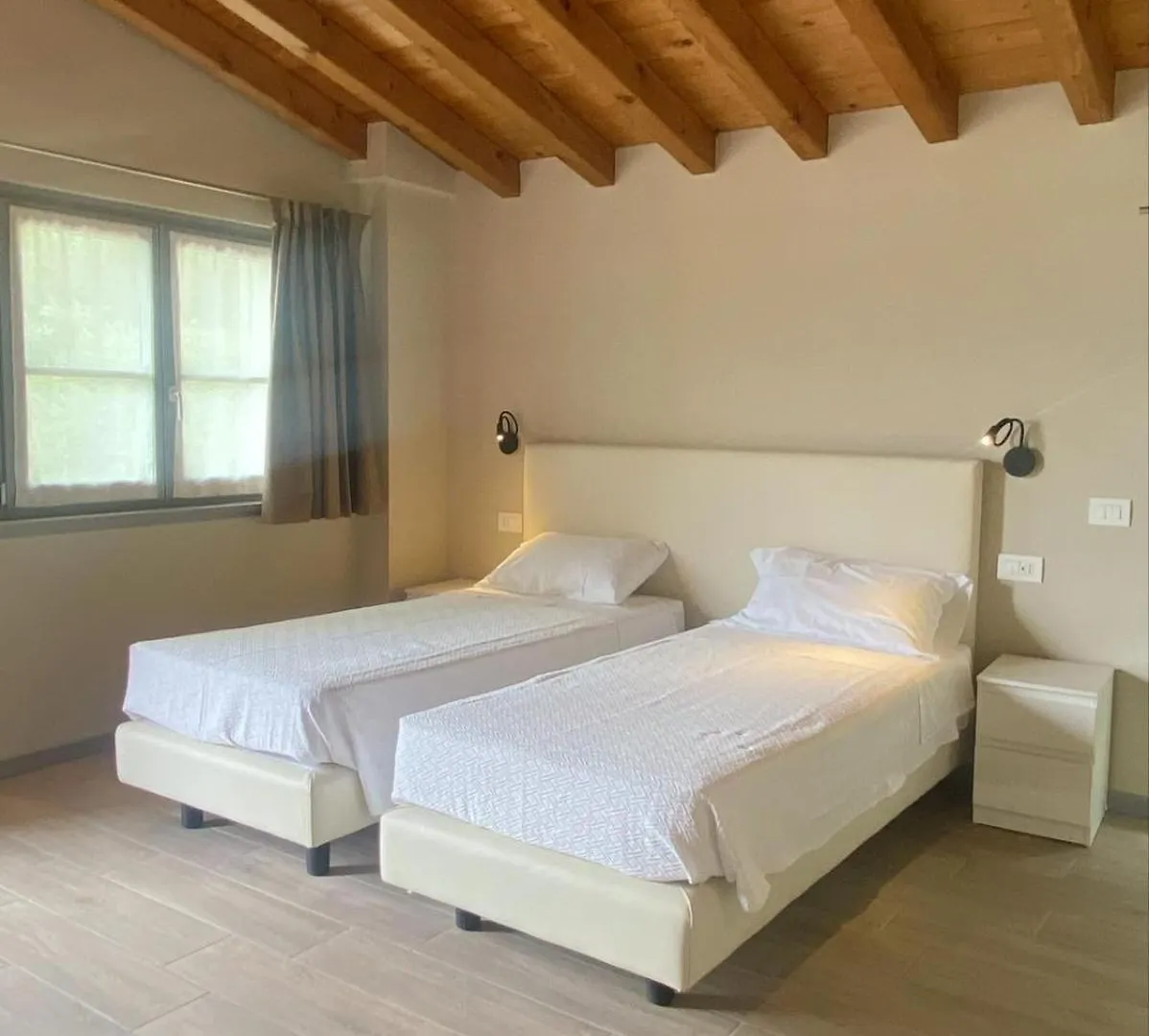 아파트 Agriturismo Cascina Carai 마로네
